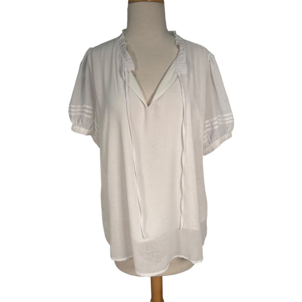 ee; some White Double Layered Short Sleeve Puff Sleeve Top V-Neck Size Medium